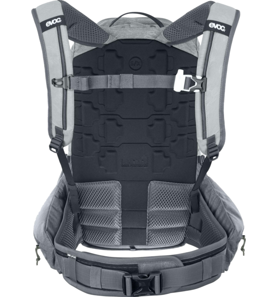 EVOC, Trail Pro 16 With Back Protector