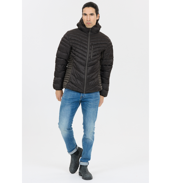 
WHISTLER, 
Trival Quilted Jacket, 
Detail 1
