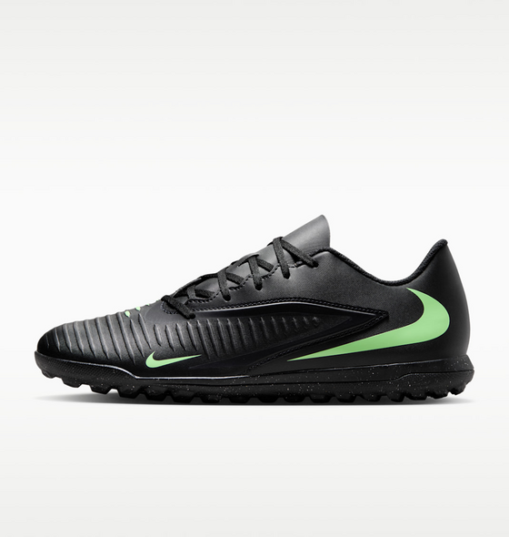 
NIKE, 
Turf Football Shoes Phantom 6 Low Club, 
Detail 1
