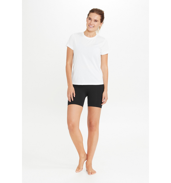 953215107102 ENDURANCE Vista T-shirt  Model01 Detail