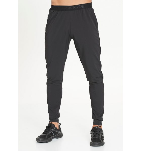 952615101102 ENDURANCE Wind Running Pants  Model01 Detail