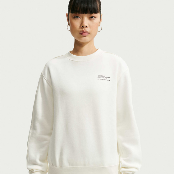 
NIKE, 
Women's Athletic Department" Crew" Studio Fleece Medium Weight 'graphic Pack', 
Detail 1
