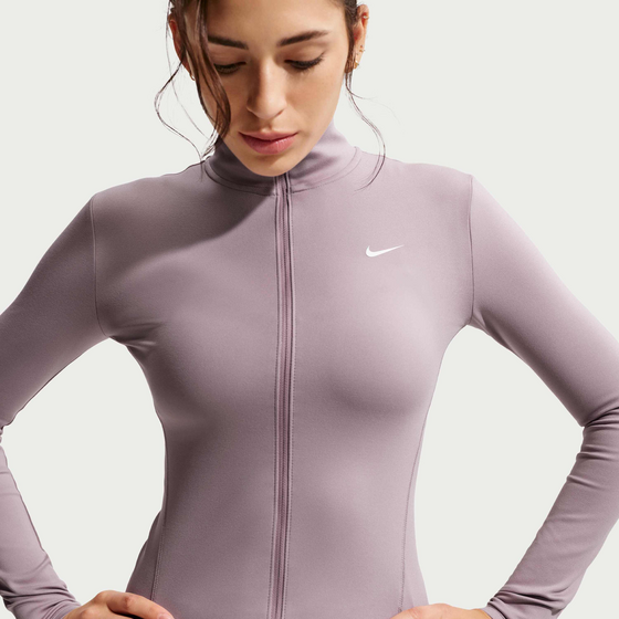 
NIKE, 
Women's Dri-fit Full-zip Jacket One Fitted, 
Detail 1
