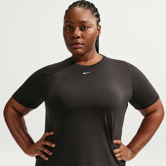 
NIKE, 
Women's Dri-fit Short-sleeve Top (plus Size) One Classic, 
Detail 1
