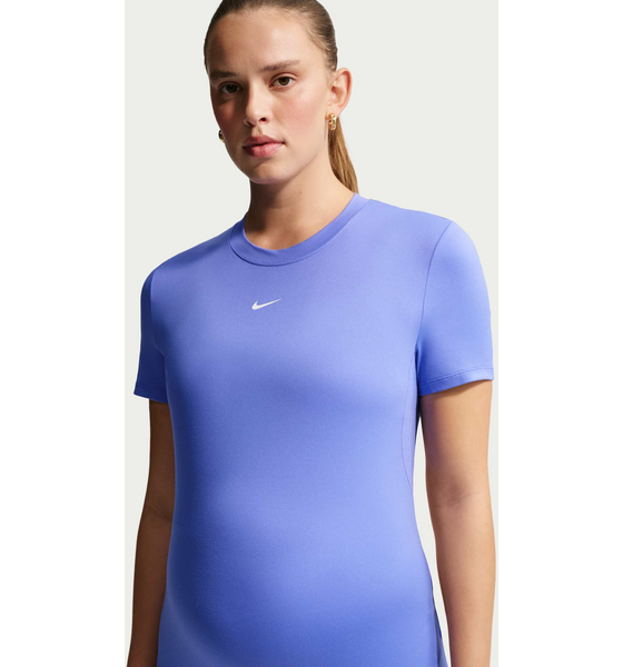 
NIKE, 
Women's Dri-fit Slim-fit Short-sleeve Top (maternity) (m) One, 
Detail 1
