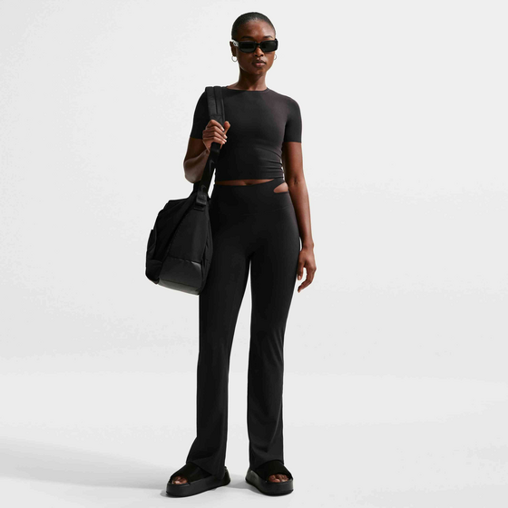 
NIKE, 
Women's High-waisted Flared Leggings Zenvy, 
Detail 1
