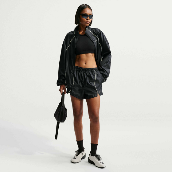 
NIKE, 
Women's Loose Mid-rise Repel Woven Shorts Sportswear, 
Detail 1
