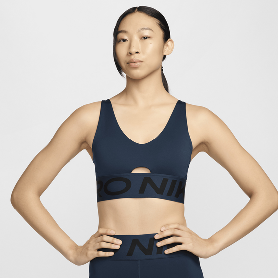 
NIKE, 
Women's Medium-support Padded Sports Bra Pro Indy Plunge, 
Detail 1
