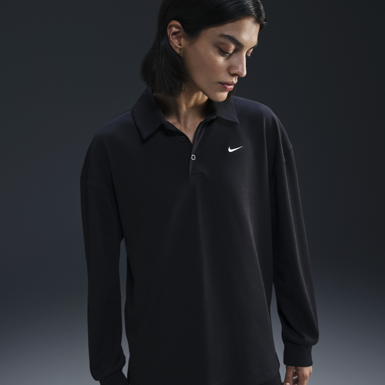 
NIKE, 
Women's Oversized Long-sleeve Polo Sportswear Essential, 
Detail 1
