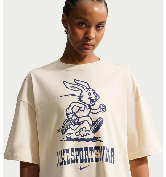 
NIKE, 
Women's Oversized T-shirt Sportswear Classic, 
Detail 1
