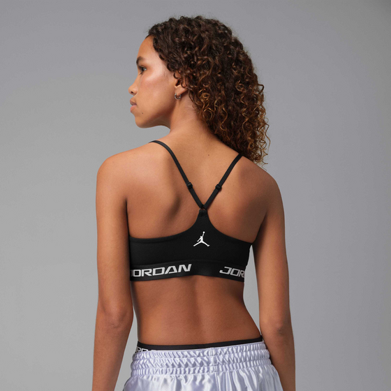 
JORDAN, 
Women's Padded Adjustable Sports Bra Jordan Sport Essentials, 
Detail 1
