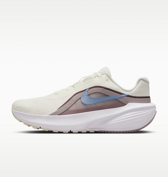 
NIKE, 
Women's Road Running Shoe Downshifter 14, 
Detail 1
