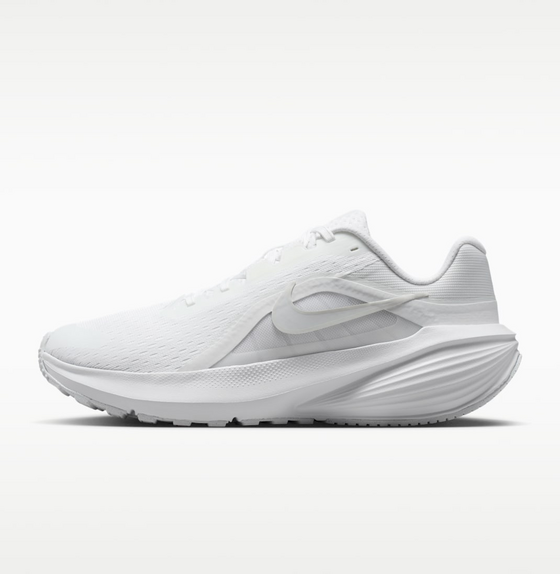 
NIKE, 
Women's Road Running Shoe Downshifter 14, 
Detail 1
