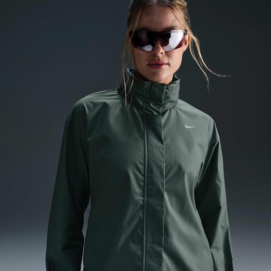 916624102101 NIKE Women's Running Jacket Fast Repel 916624102101 NIKE Women's Running Jacket Fast Repel Standard Detail