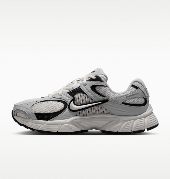 
NIKE, 
Women's Shoes V5 Rnr, 
Detail 1
