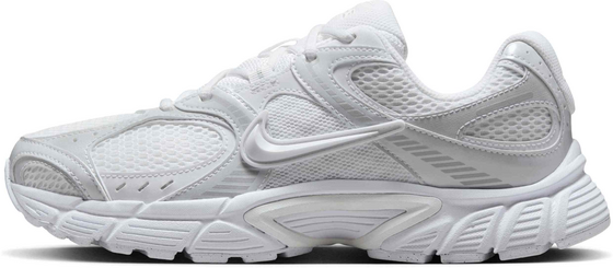 
NIKE, 
Women's Shoes With Reflective Design Accents V5 Rnr, 
Detail 1
