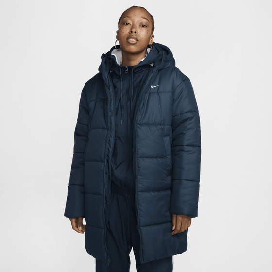 
NIKE, 
Women's Therma-fit Loose Parka Sportswear Classic Puffer, 
Detail 1
