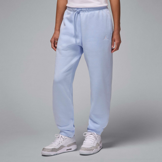 398927501509 JORDAN Women's Trousers Jordan Brooklyn Fleece  Model01 Detail