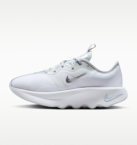 
NIKE, 
Women's Walking Shoes Motiva 2, 
Detail 1
