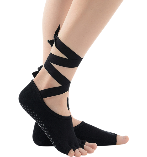 
ONAMASTE, 
Yogastrumpa, 
Detail 1
