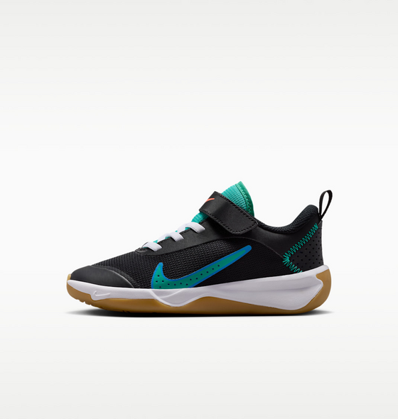 
NIKE, 
Younger Kids' Shoes Omni Multi-court, 
Detail 1
