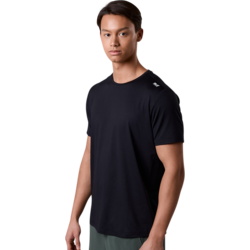 950113102101 CLN ATHLETICS Flow Mesh T-shirt Black  Standard Small1x1