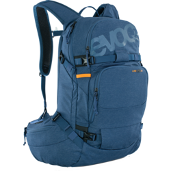 357500501501 EVOC Line Pro 20 With Back Protector  Standard Small1x1