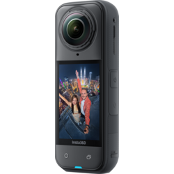 953478101101 INSTA360 X5 Essentials Bundle  Standard Small1x1