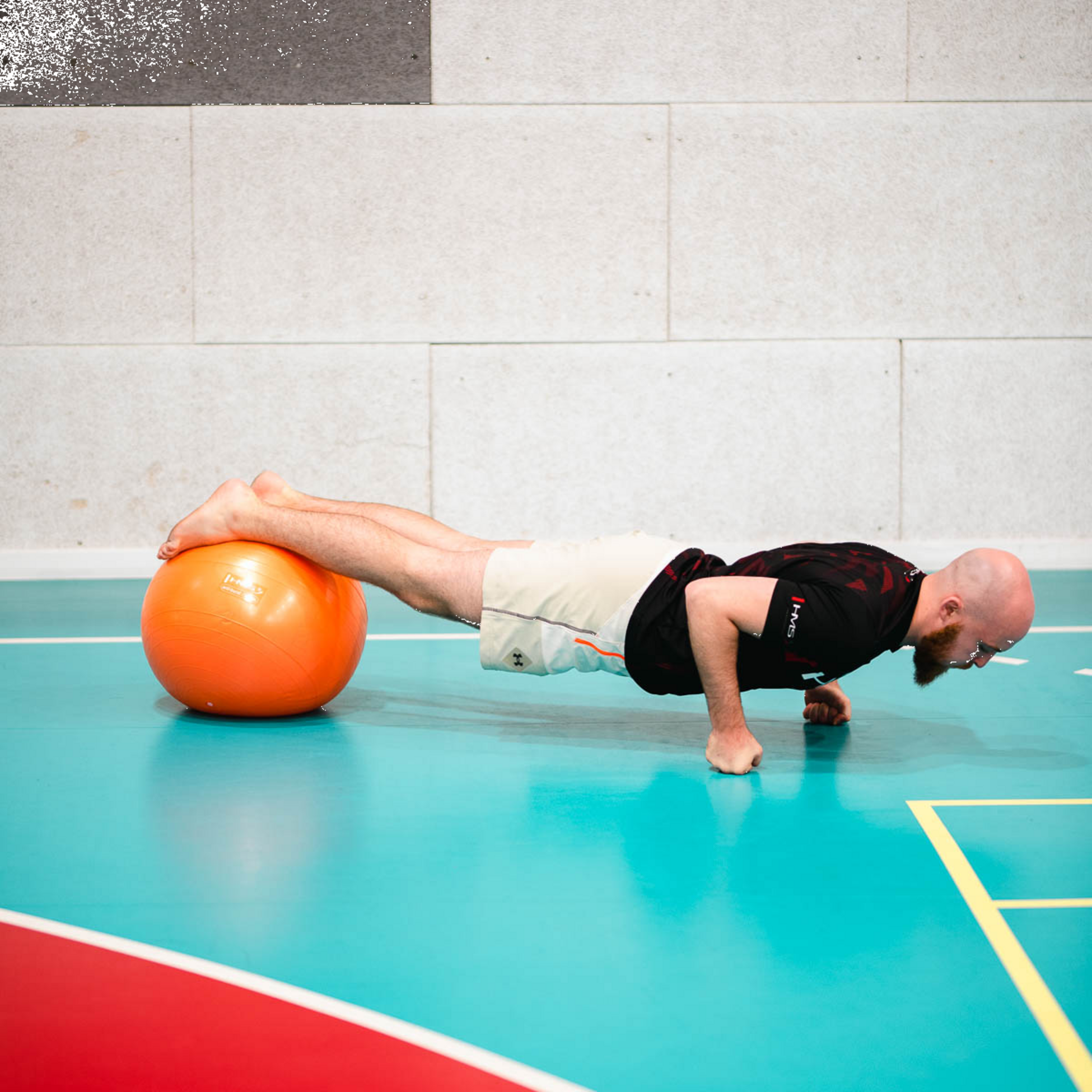 NORTHIX, 55cm Orange Gym Ball &ndash; Anti-burst, Non-slip Surface