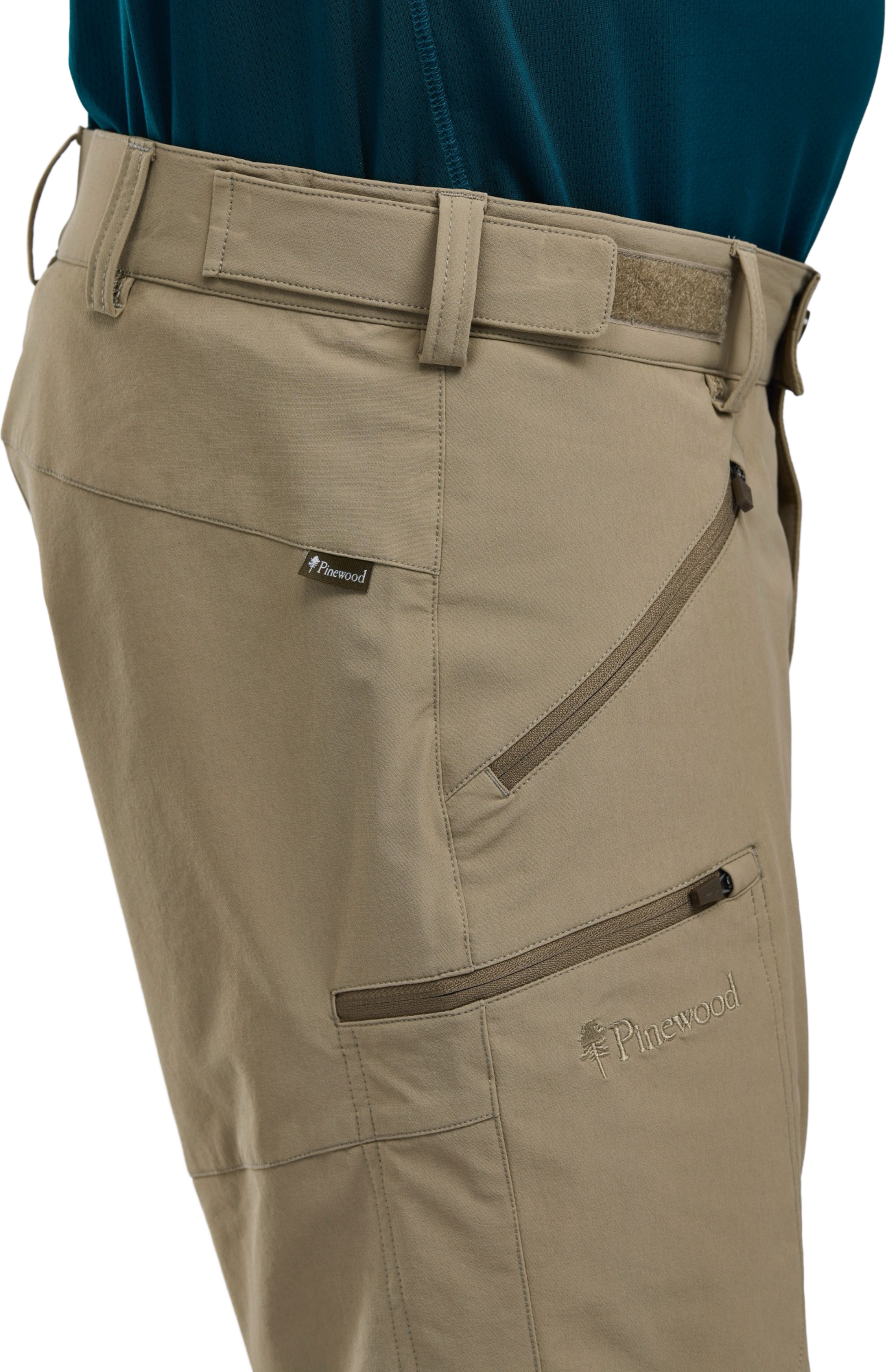 PINEWOOD, Abisko Light Stretch Shorts