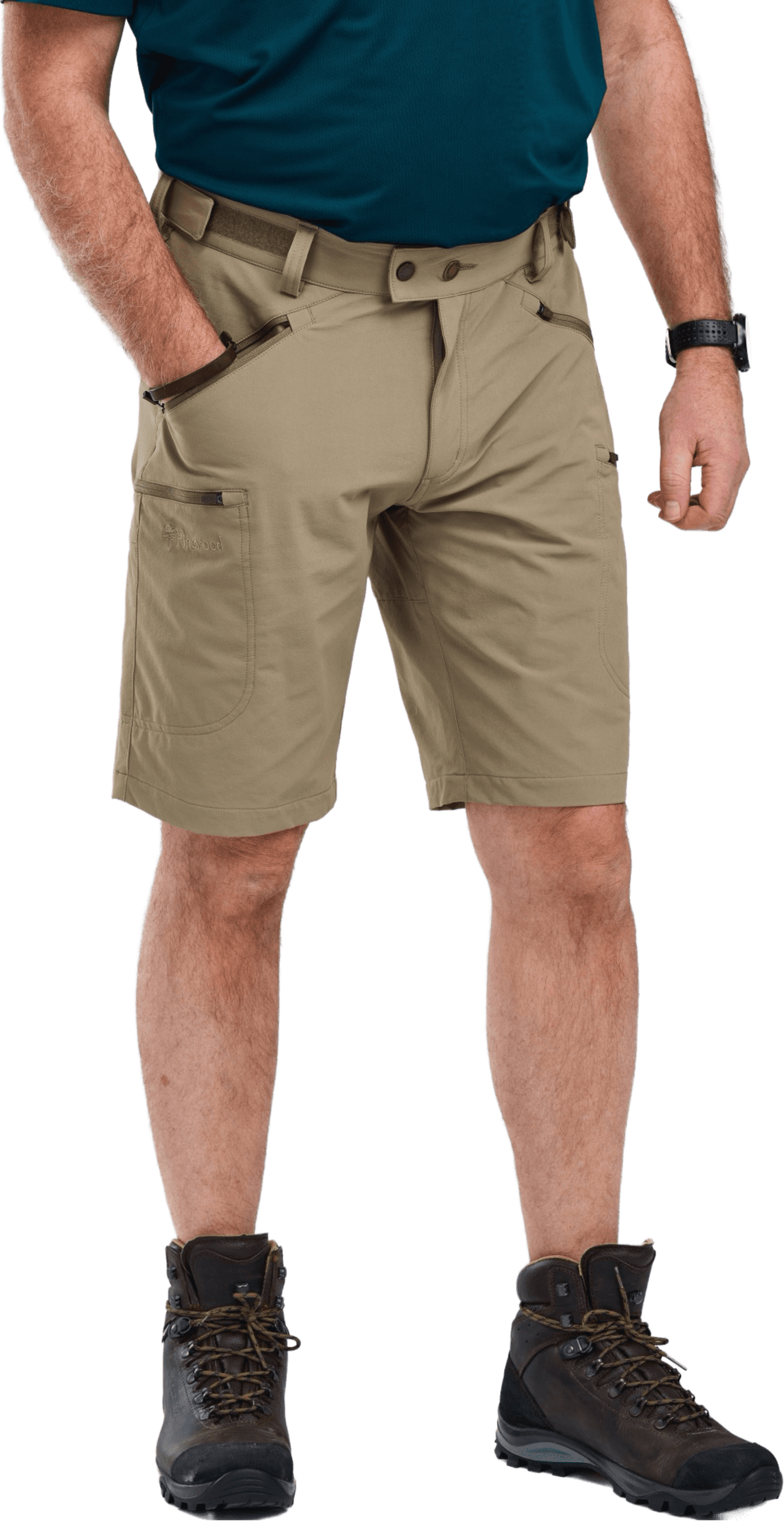 PINEWOOD, Abisko Light Stretch Shorts