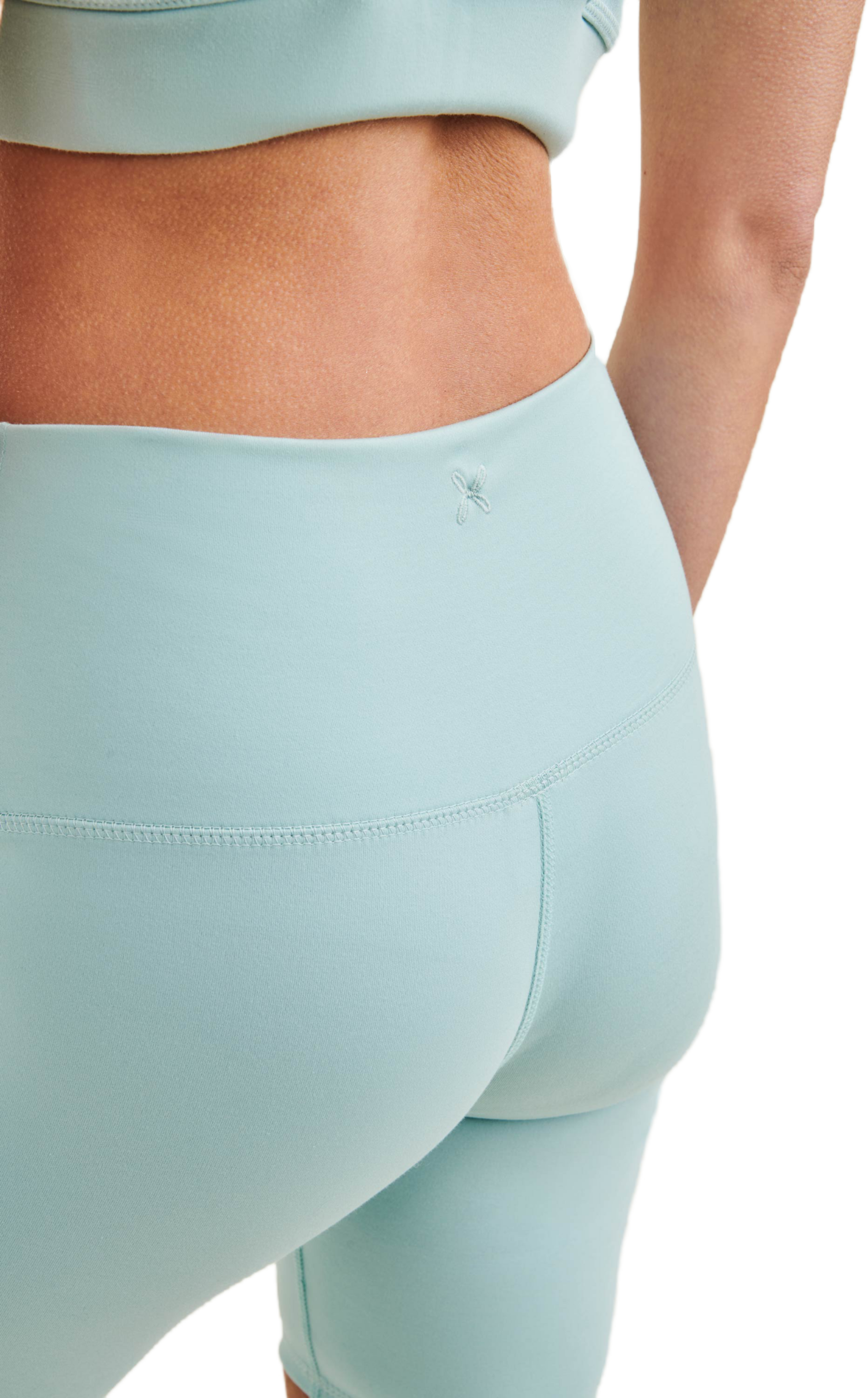 WELLICIOUS, Active Shorts - High Waist - Sea Green