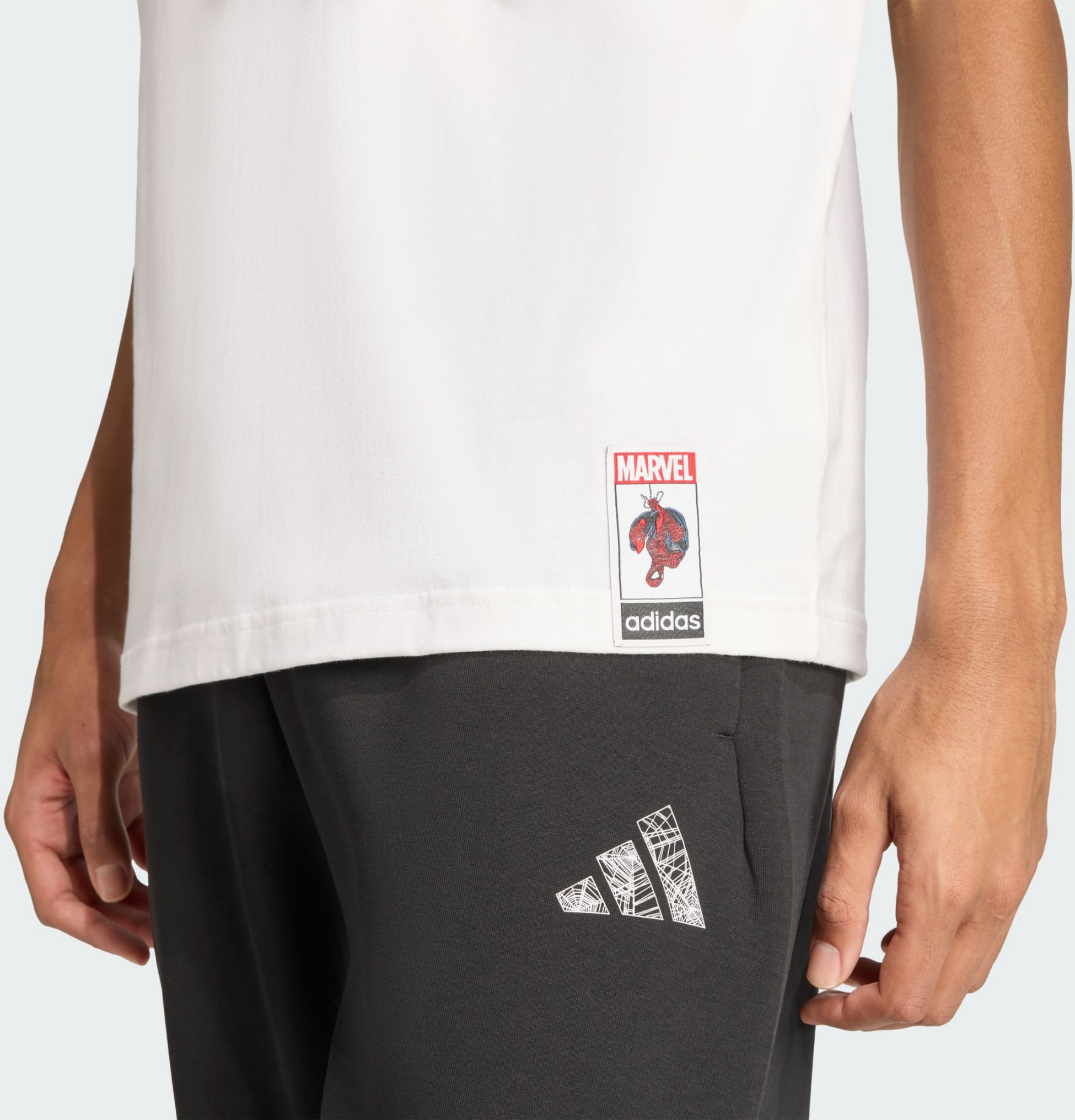 ADIDAS, Adidas Adidas ©marvel Spider-man T-shirt Med Nätlogga