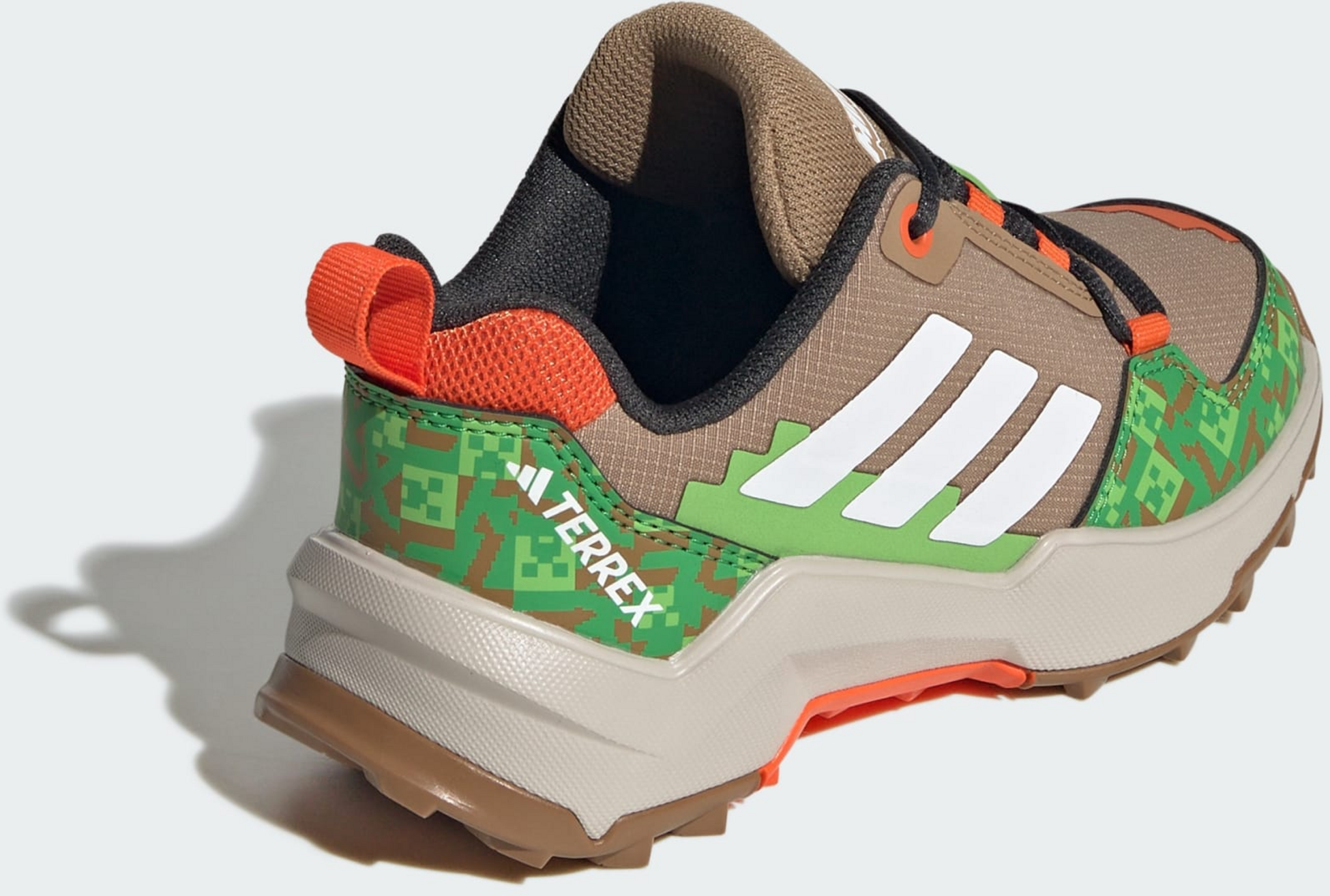 ADIDAS, Adidas Adidas Minecraft Terrex Ax4r Vandringsskor