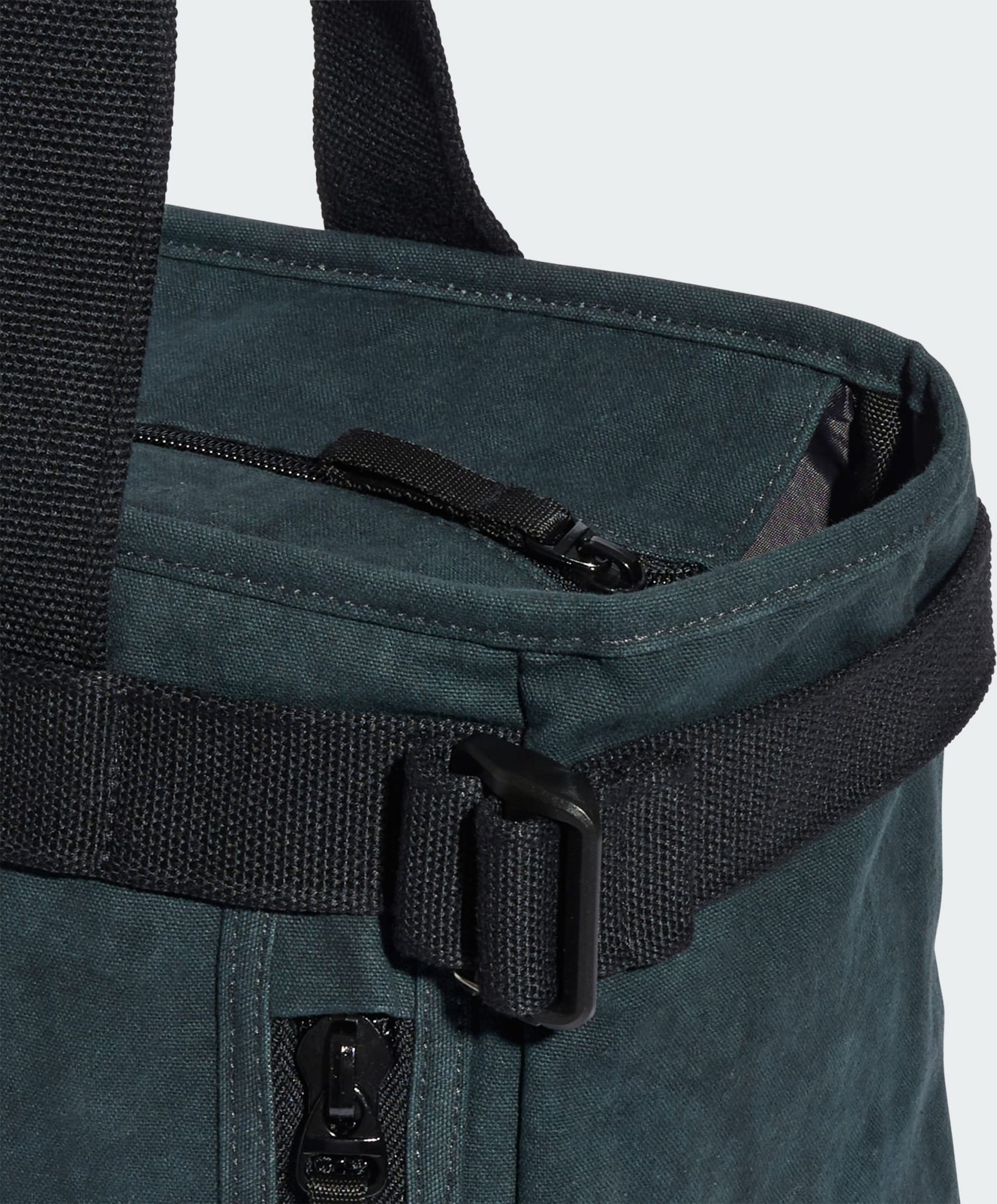 ADIDAS, Adidas Adidas Utility Totev&auml;ska