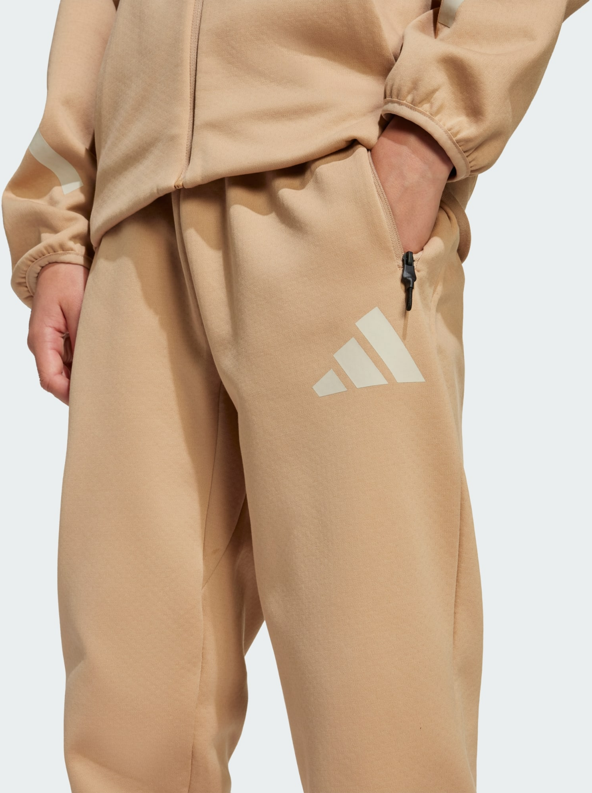 ADIDAS, Adidas Adidas Z.n.e. Byxor Med Avsmalnande Ben
