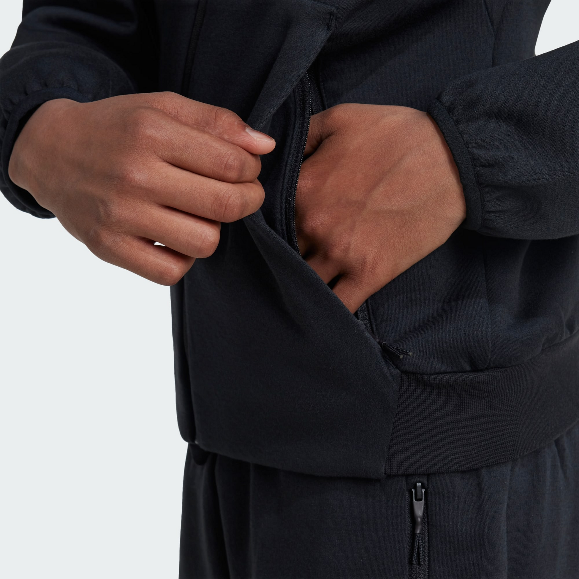 ADIDAS, Adidas Adidas Z.n.e. Träningsjacka Med Hel Dragkedja Och Huva