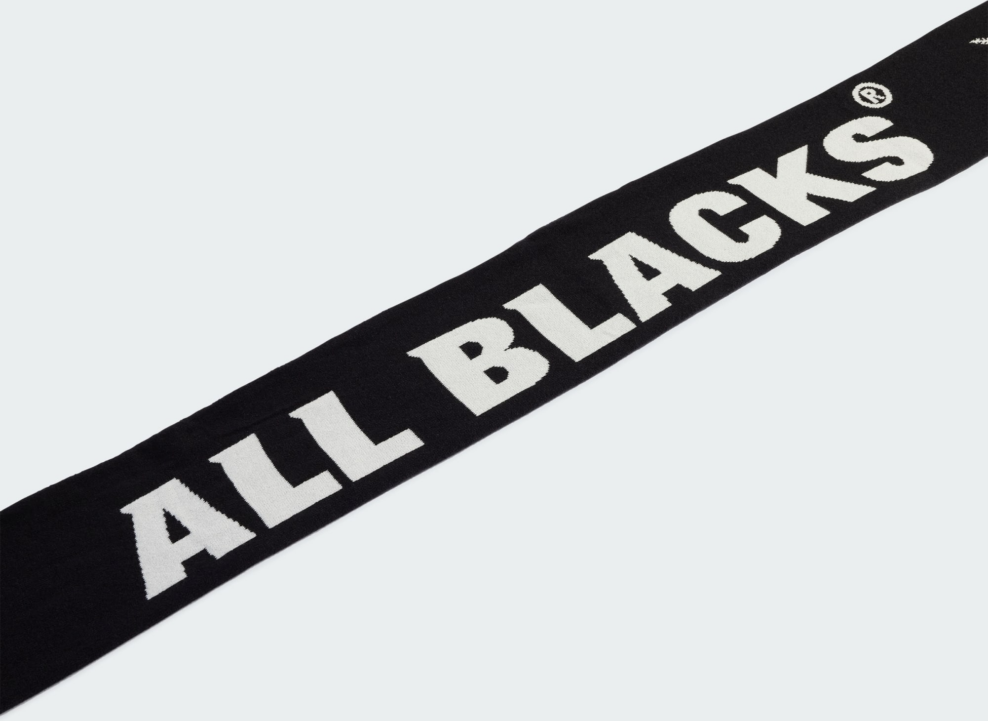 ADIDAS, Adidas All Blacks Halsduk