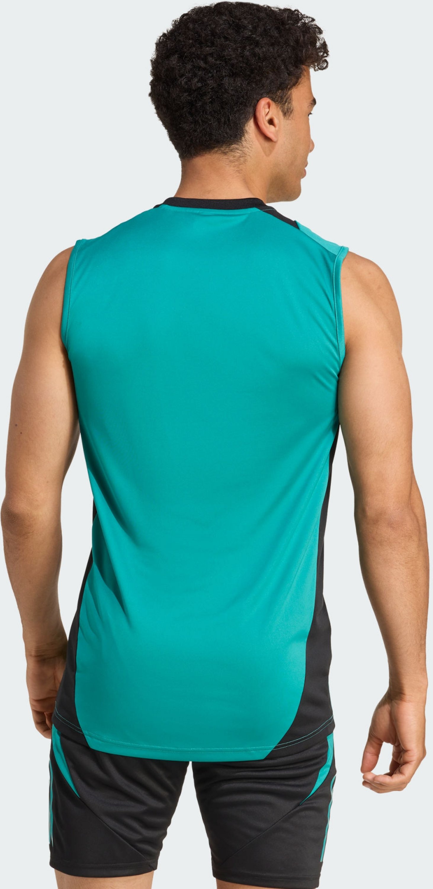 ADIDAS, Adidas All Blacks Linne