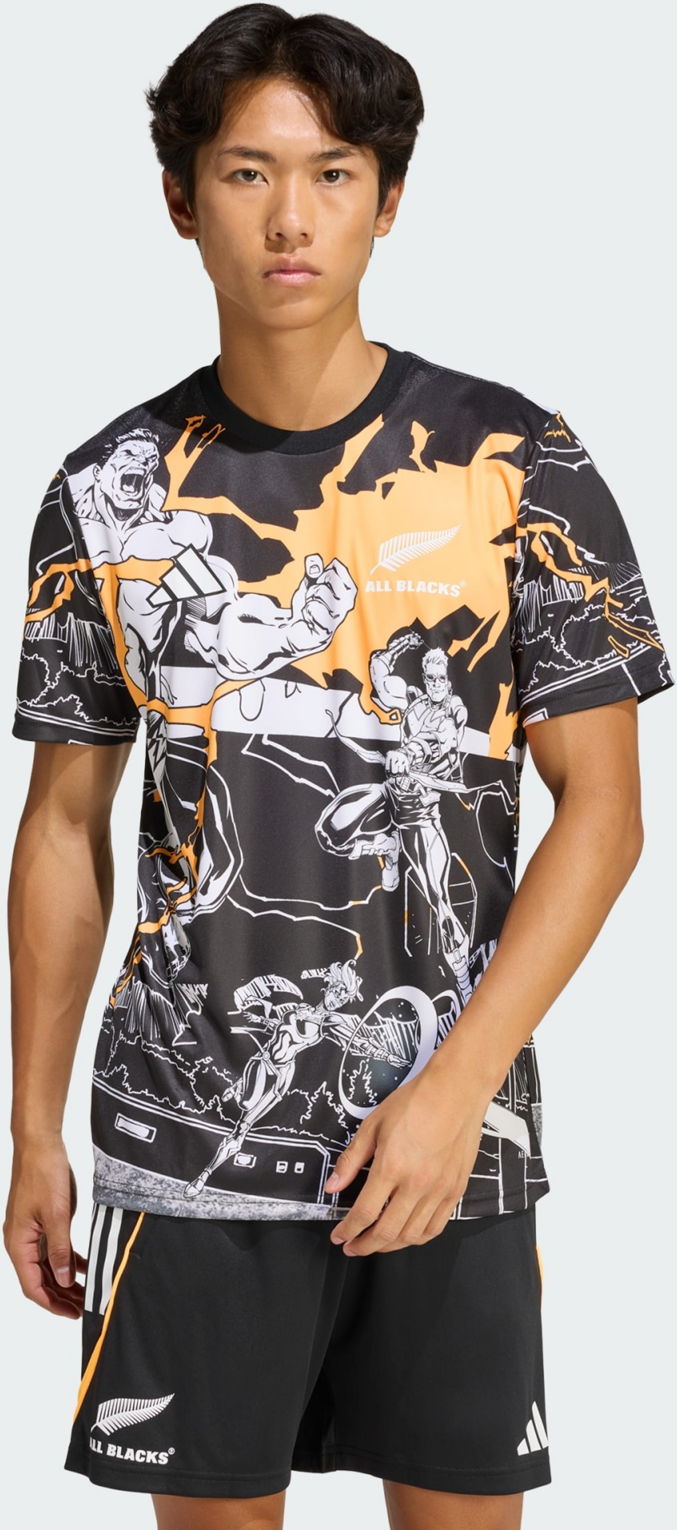 ADIDAS, Adidas All Blacks Marvel Captains Run Tröja