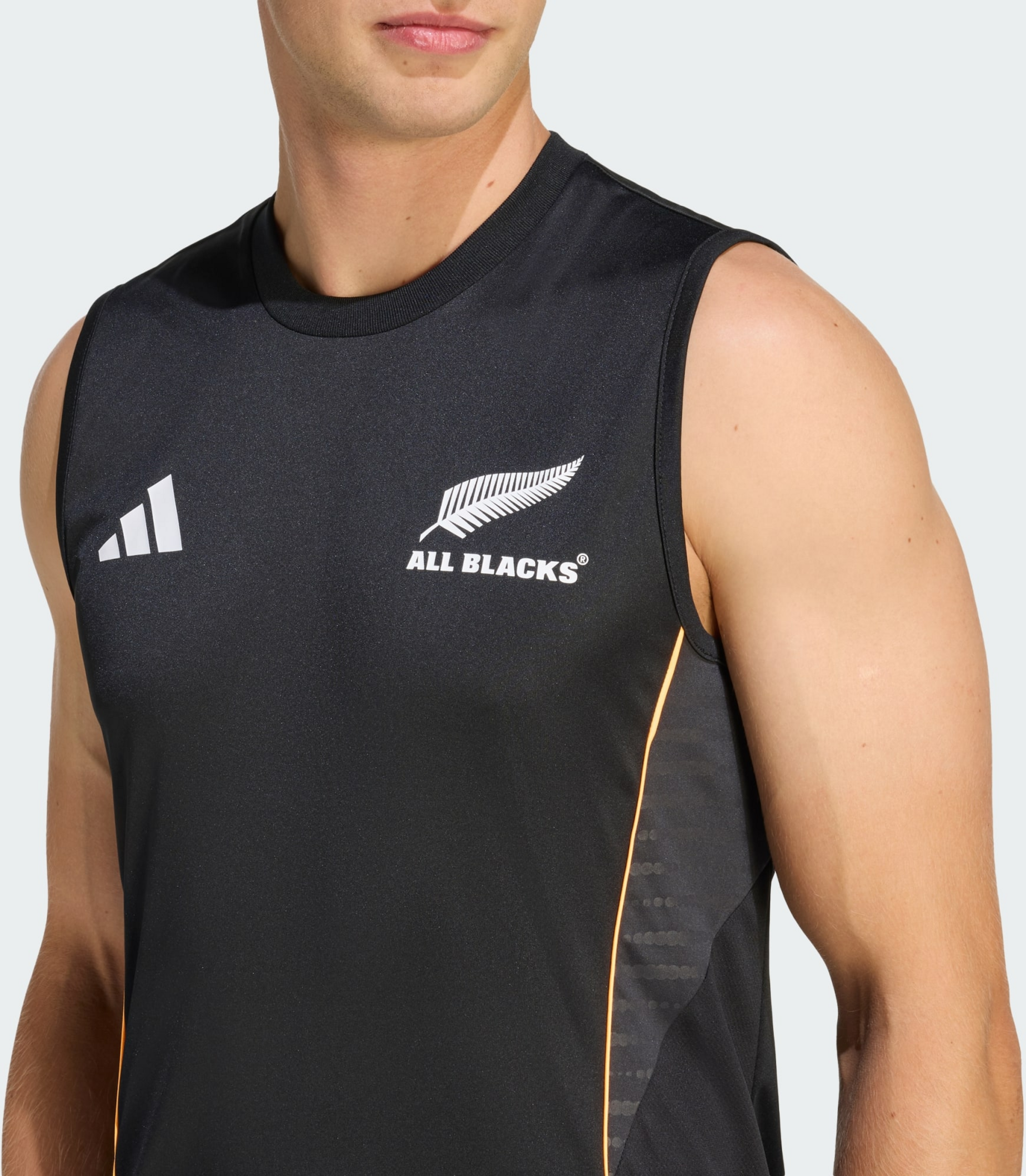 ADIDAS, Adidas All Blacks Marvel-linne