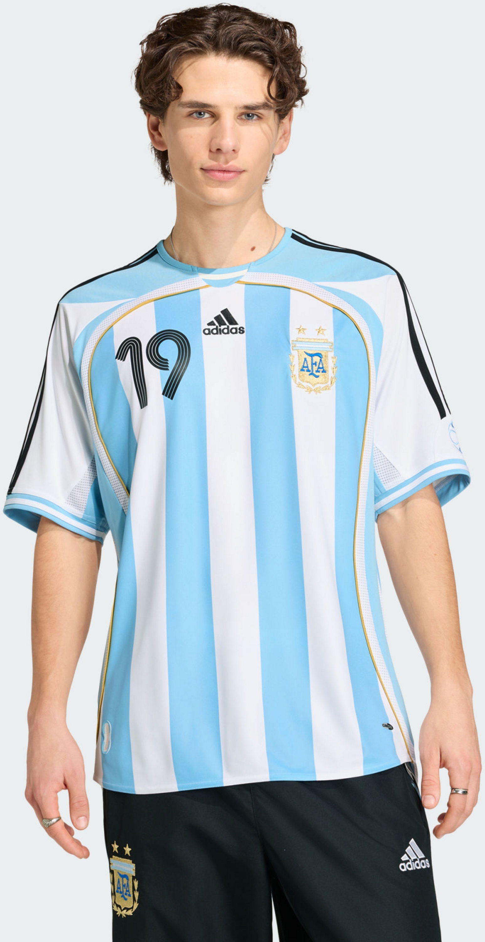 ADIDAS, Adidas Argentina Hemmatr&ouml;ja 2006 Messi