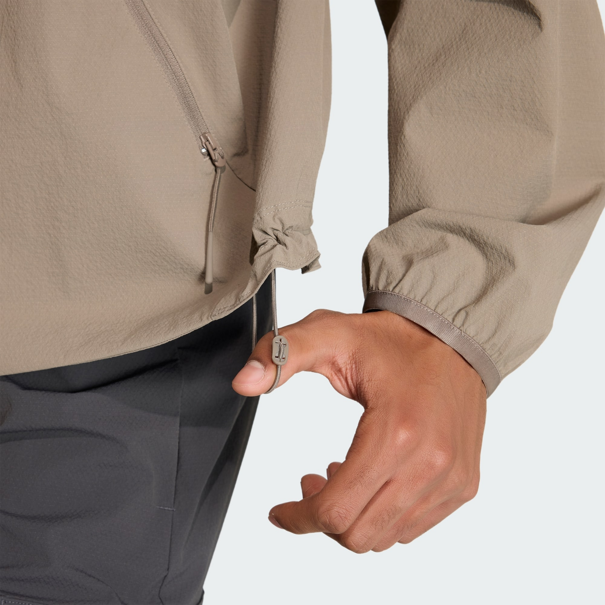 ADIDAS, Adidas Audi Revolut F1 Team Elevated V&auml;vd Jacka