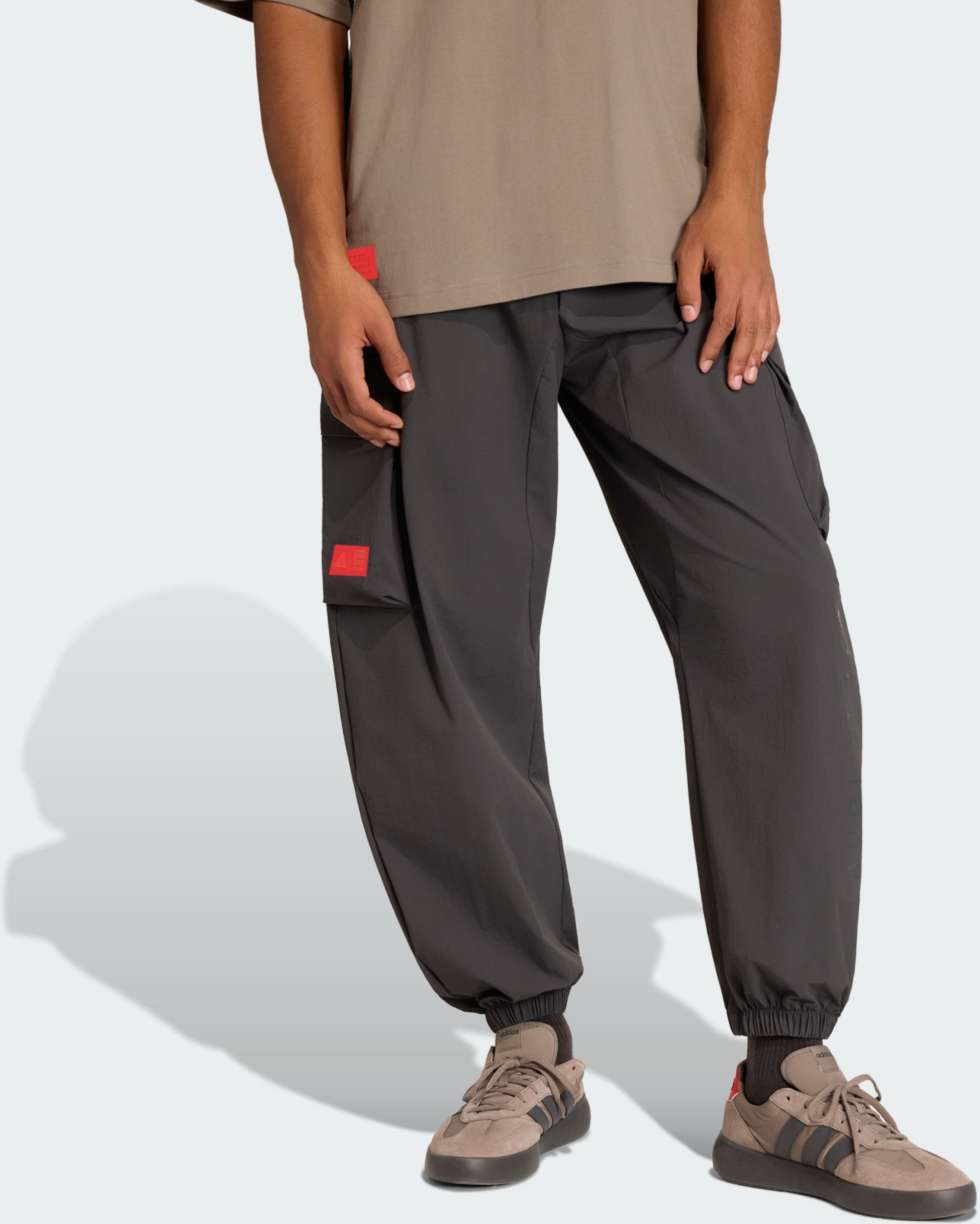 ADIDAS, Adidas Audi Revolut F1 Team Elevated V&auml;vda Byxor