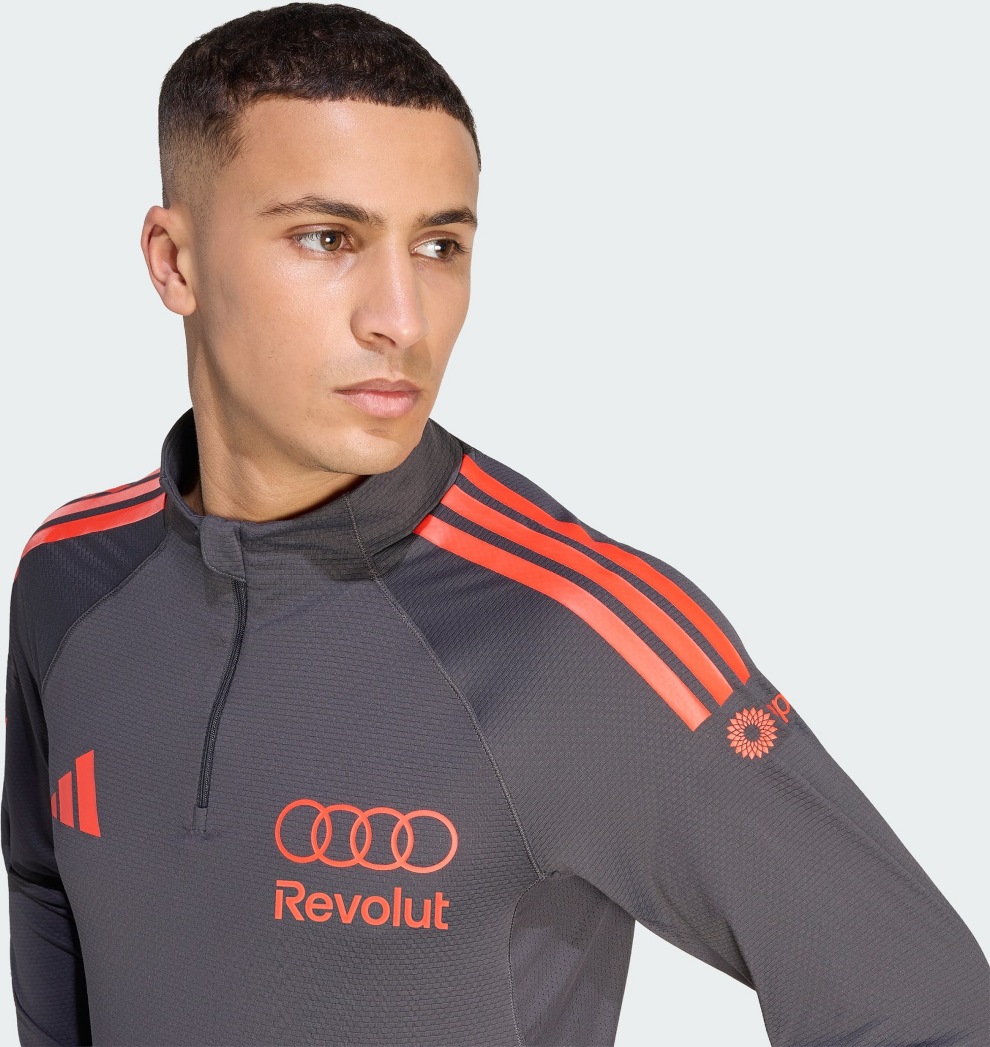 ADIDAS, Adidas Audi Revolut F1 Team Mechanics Jacka Med Kvartsl&aring;ng Dragkedja