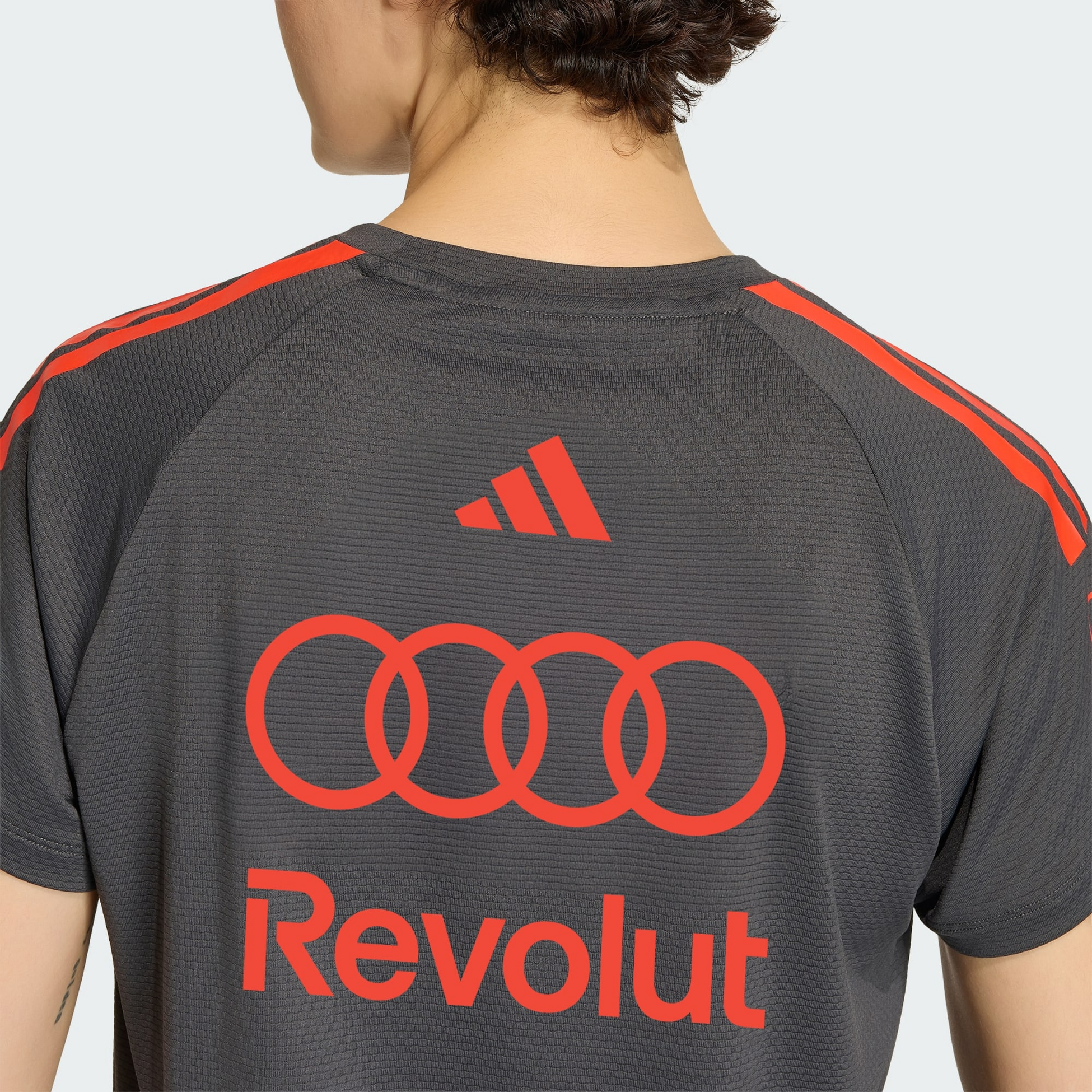 ADIDAS, Adidas Audi Revolut F1 Team Mechanics Kort&auml;rmad Tr&ouml;ja