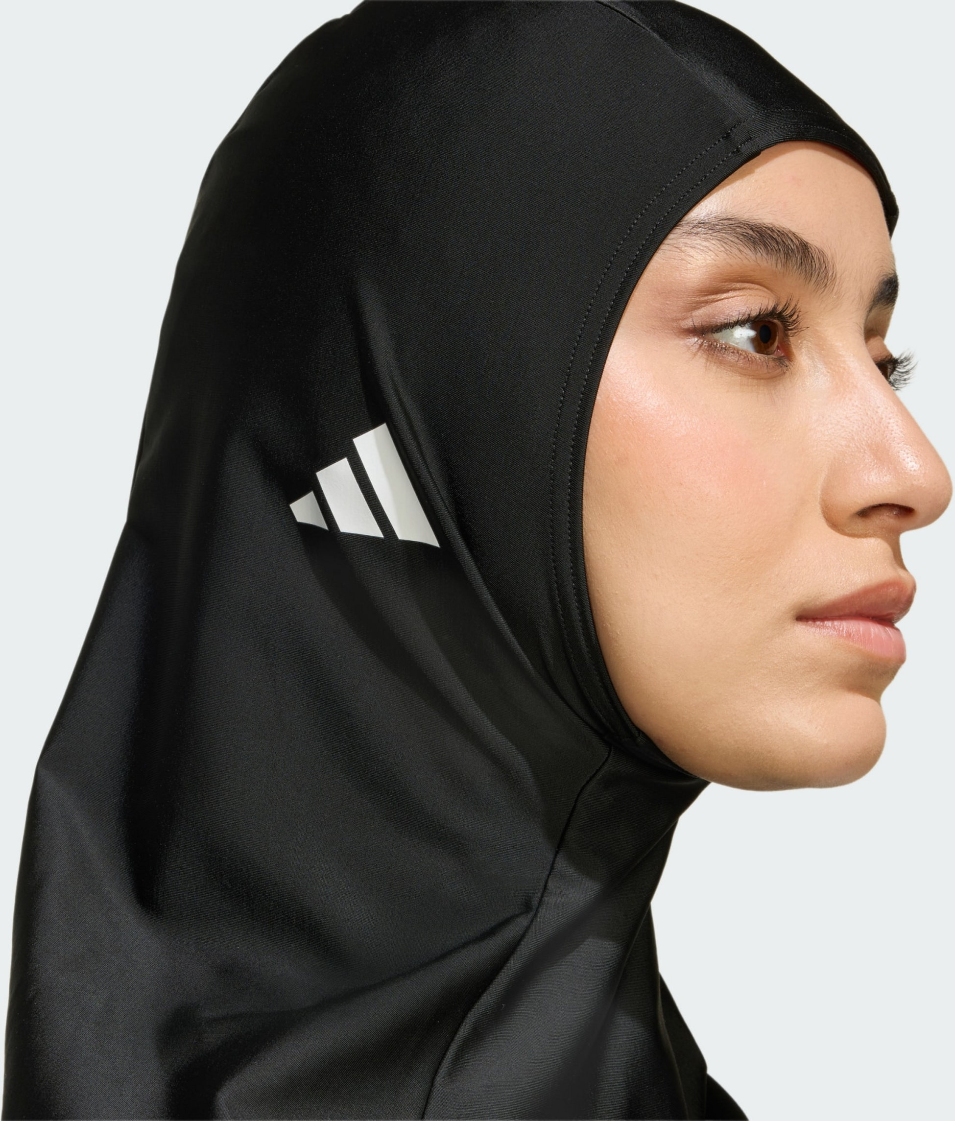 ADIDAS, Adidas Badhijab