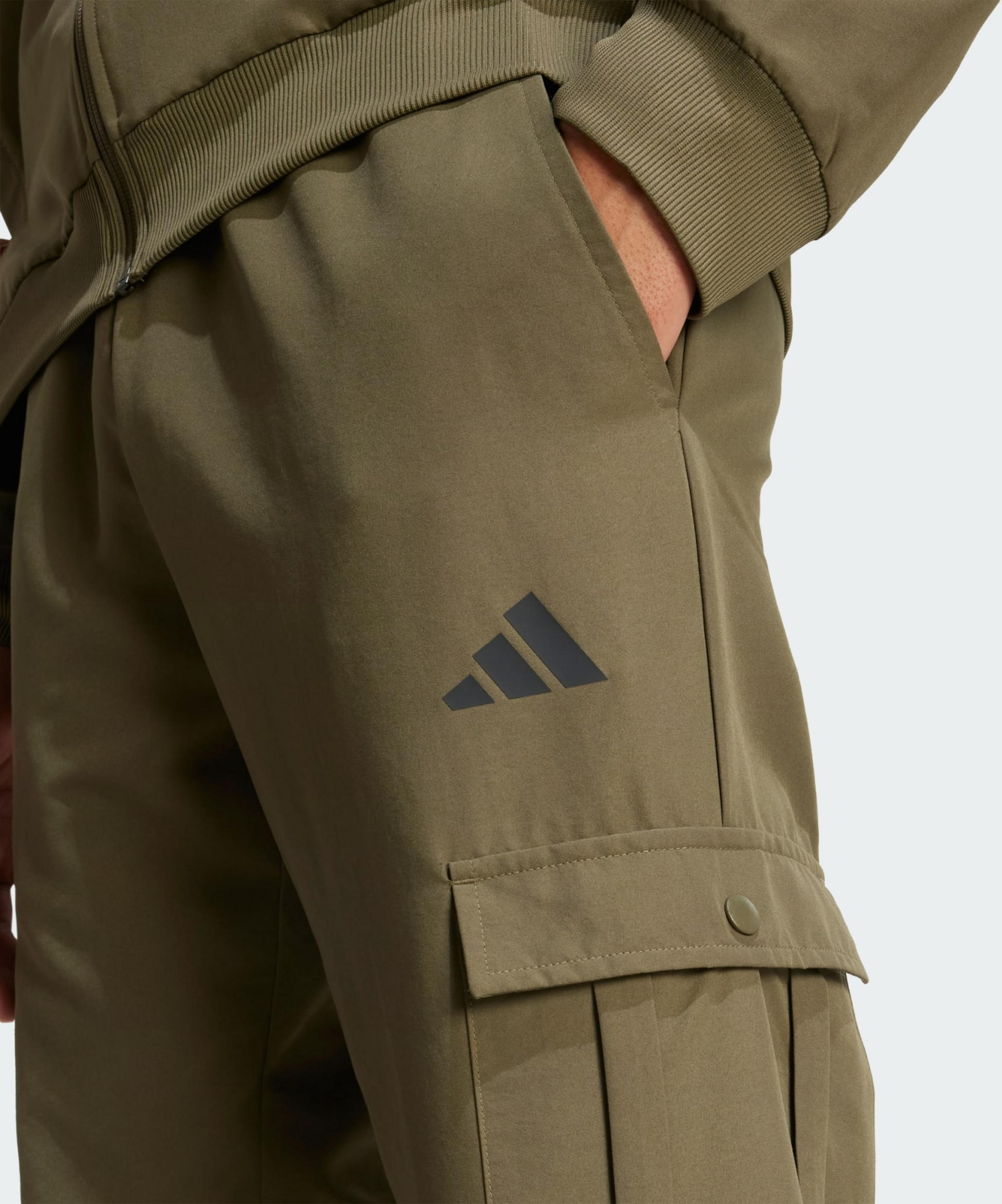 ADIDAS, Adidas Cargo Tr&auml;ningsdr&auml;kt