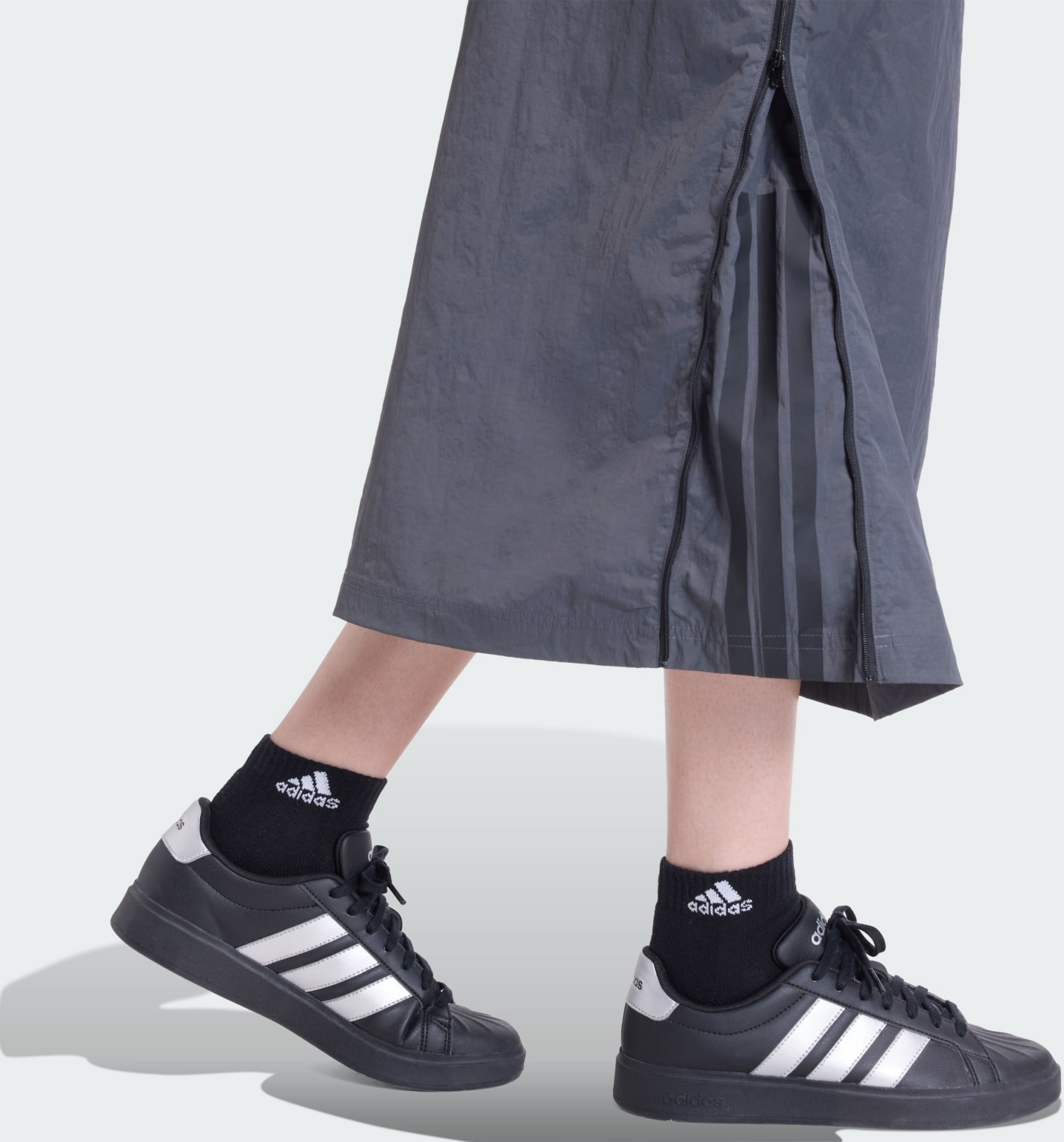 ADIDAS, Adidas City Tech Woven Kjol Med Dragkedja