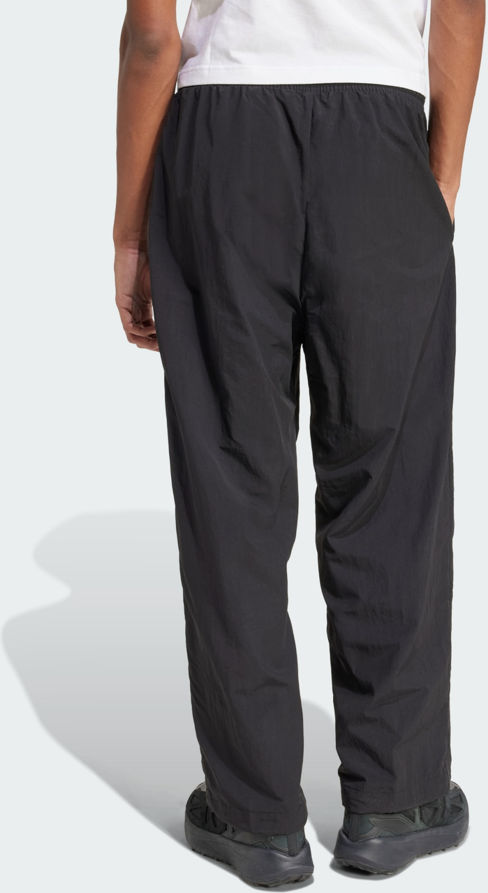 ADIDAS, Adidas Essential Vävda Byxor Med Liten Logga Utan Mudd